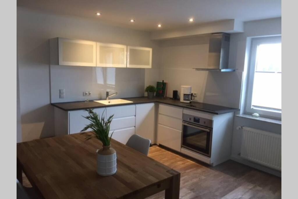 Ferienwohnung Forneck Am Rheingoldbogen Brey Exteriör bild